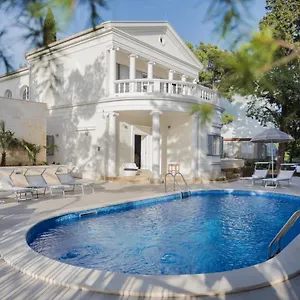 hotellátogatás